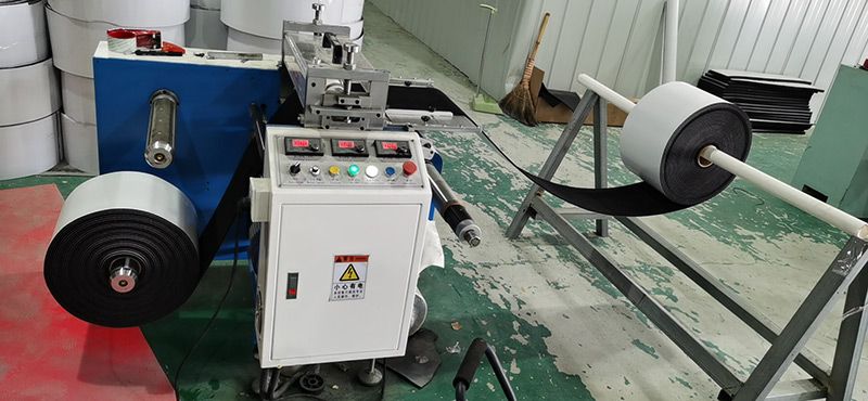 生産(chan)設(shè)(she)備