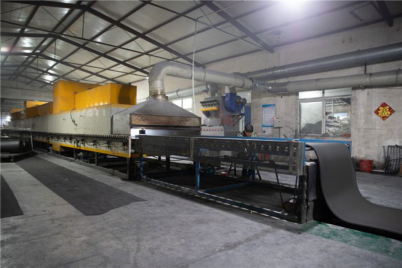 生(sheng)産(chan)設(shè)備(bei)